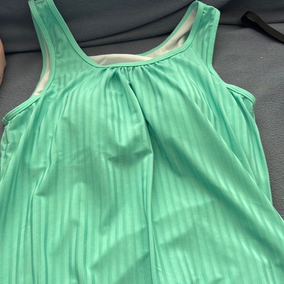 Accessories - Chic Mint Green Women's Tank Top